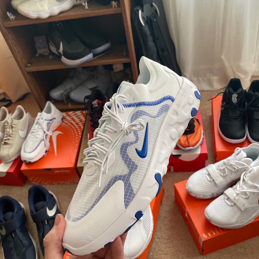 Nike react